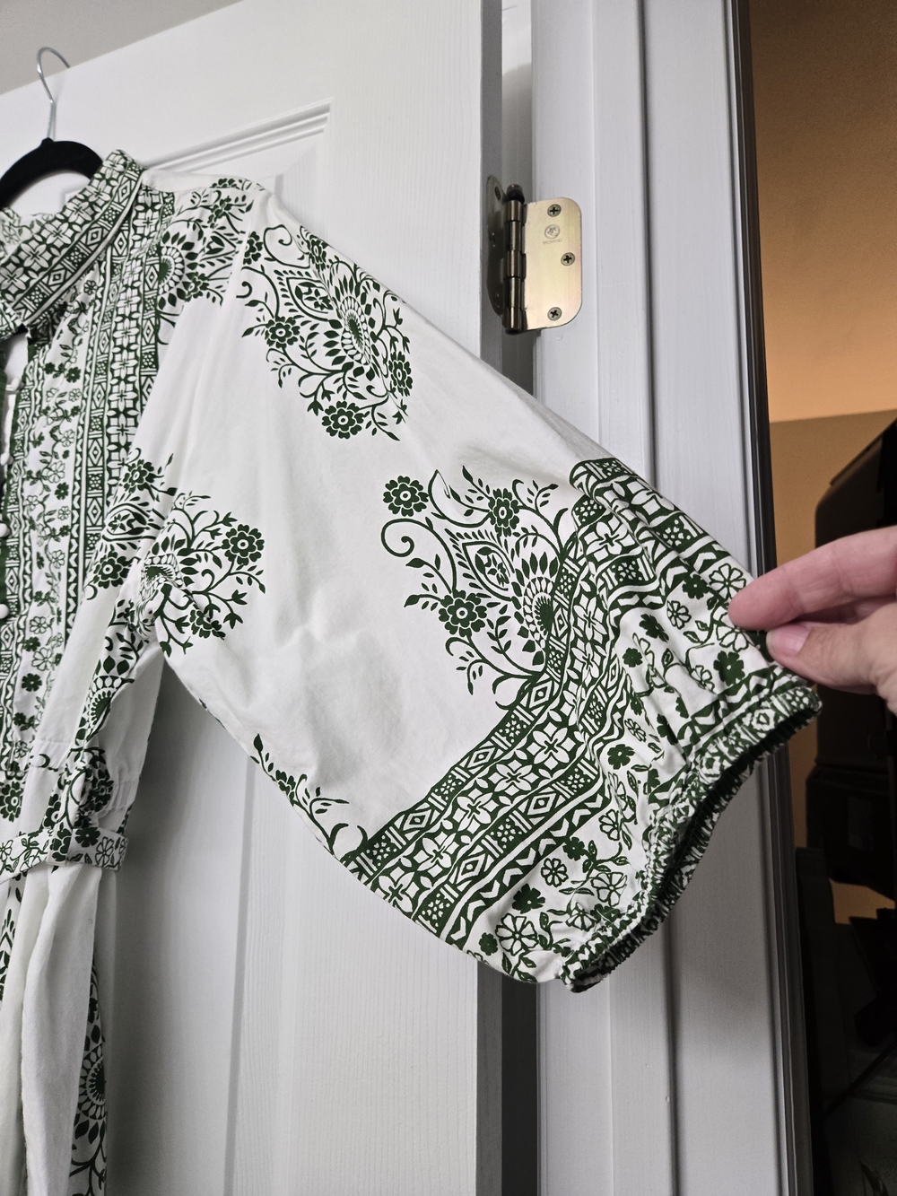 Kaktus White Mandarin Collar Button Maxi Dress with Green Print and Waist Tie - Picture 4 of 4